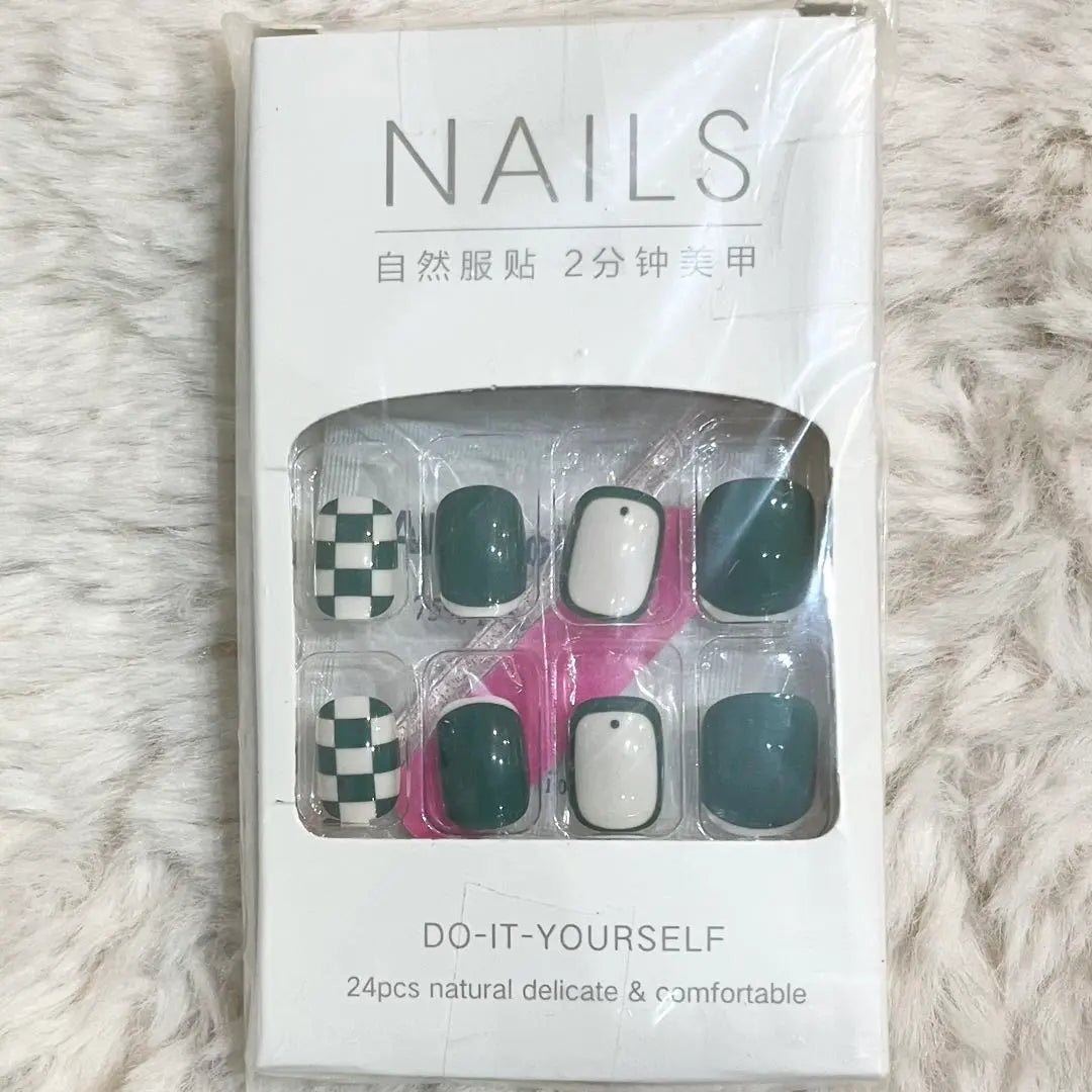 Nail tip, medium length, 3D nails, cute, fake nails, short, round tip fashion