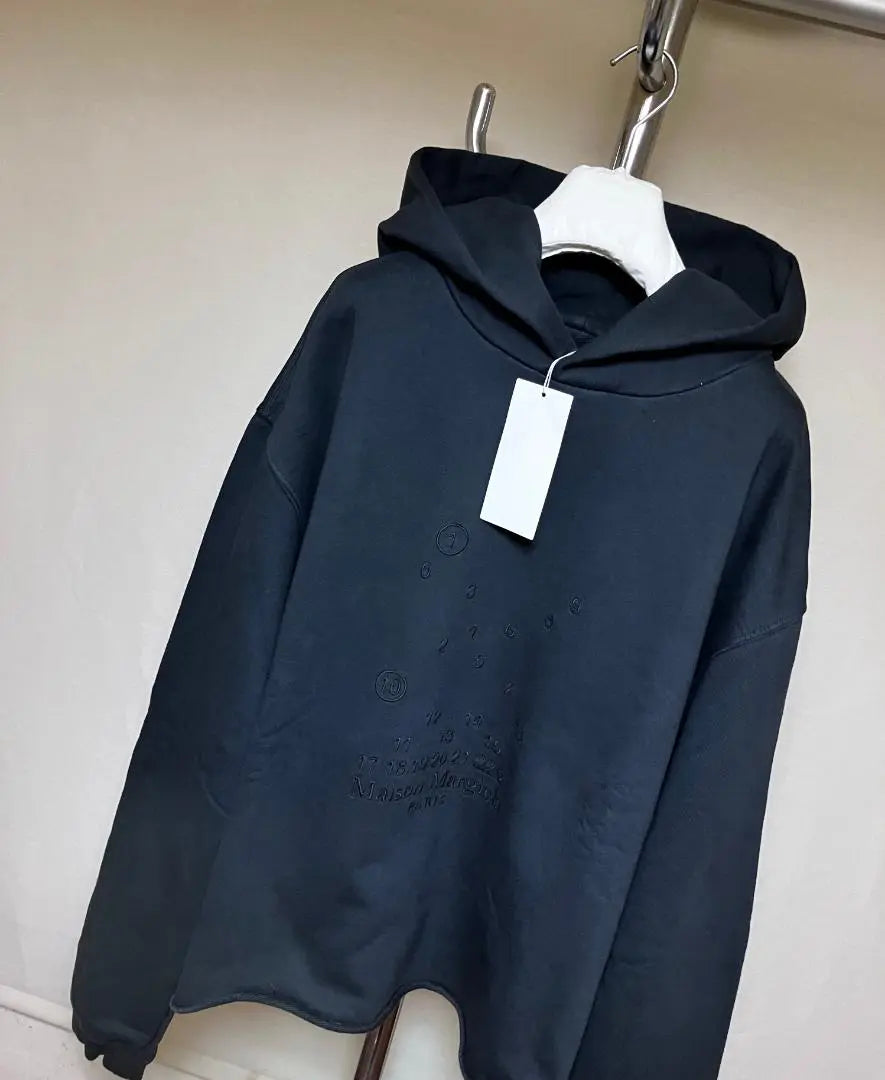 New L 23ss Margiela Logo Embroidery Parka Black 4764