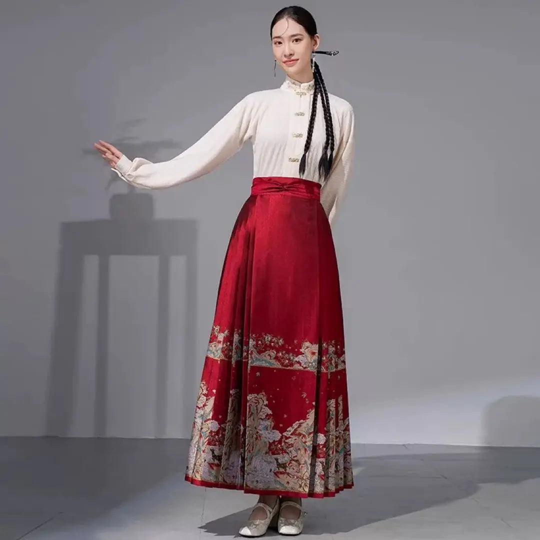 New Chinese clothing China woven gold horse face skirt wedding embroidery graduation ceremony birthday