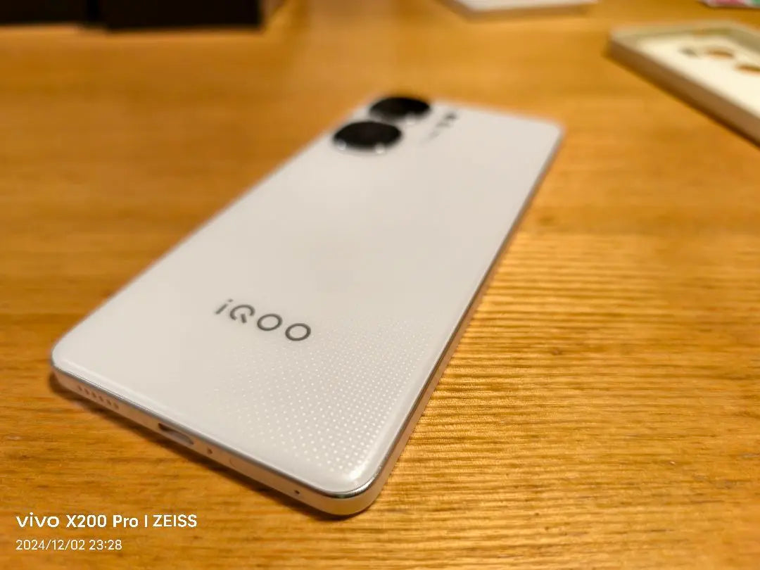 Utilice productos hermosos Utilice Vivo IQOO NEO 9s Pro poco profundo con bono blanco