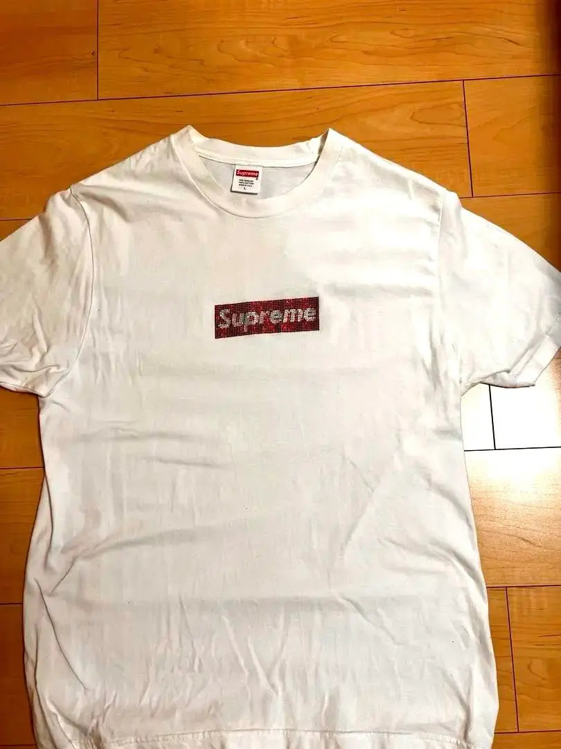 Supreme ✖️Swarovski Box Logo T-shirt