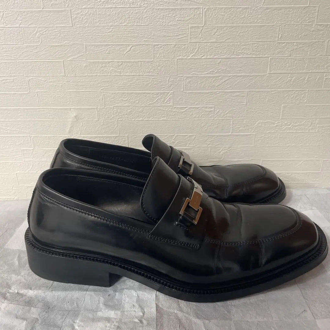 ⭐︎Good condition GUCCI black leather loafers with metal buckle 25cm