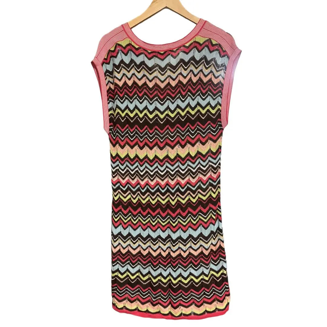 Super beautiful condition! BOBGMAXAZRIA Knit Dress Brand