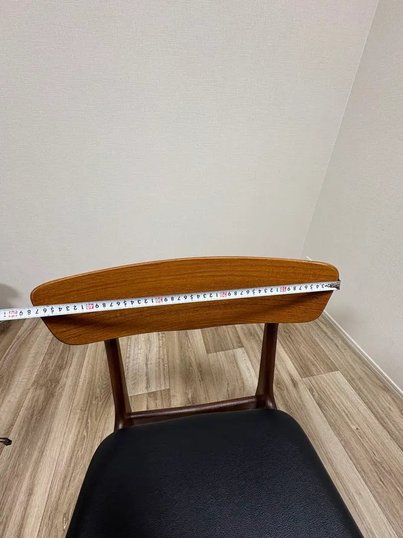 Silla de comedor vintage de teca de Dinamarca, diseño escandinavo