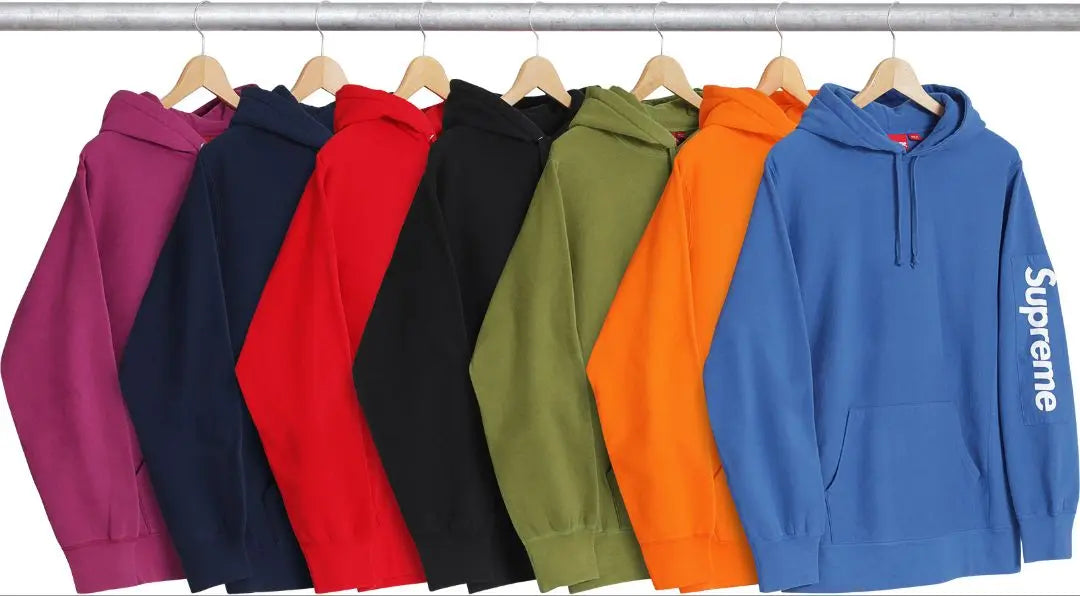 SUPREME　Sleeve　Patch　Hooded