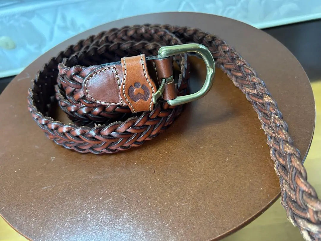 Leather braided belt brown