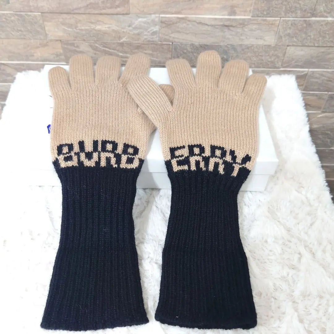 [Extremely beautiful condition] BURBERRY Cashmere gloves