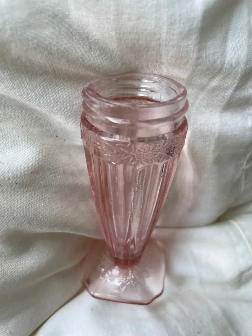 Antique Depletion Glass Glass Pink Shaker D Salt Seasoning