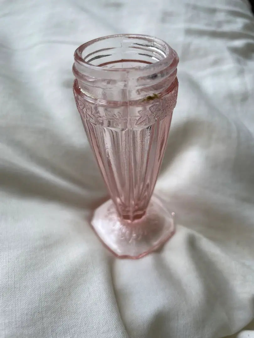 Antique Depletion Glass Glass Pink Shaker D Salt Seasoning