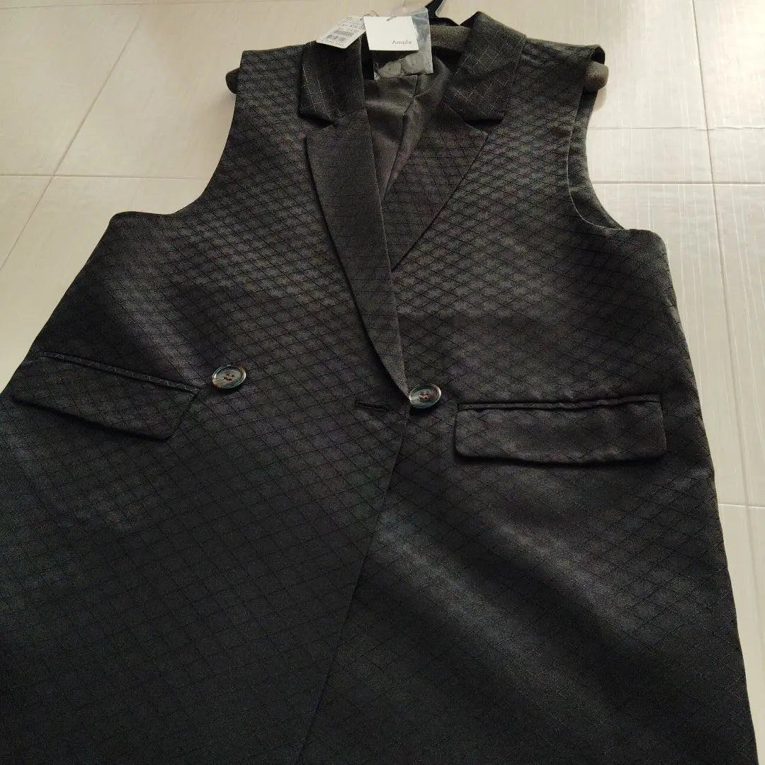 Ample Jacquard Tailored Gilet Black