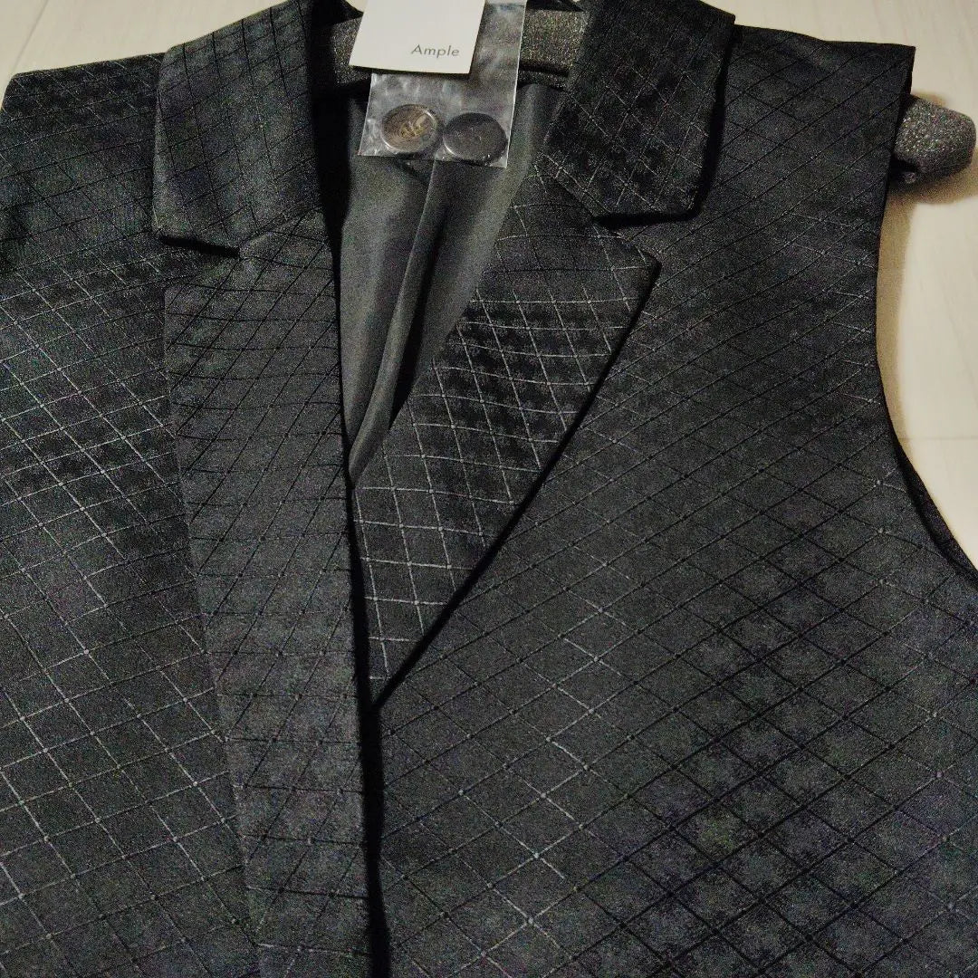 Ample Jacquard Tailored Gilet Black