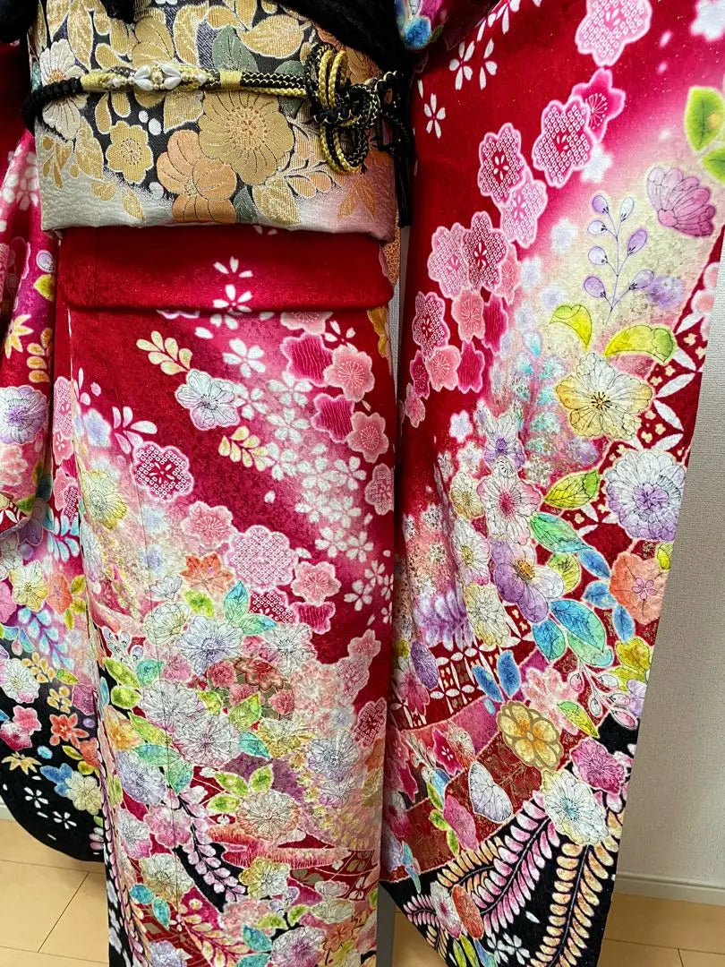 Full set of furisode Tsujigahana Red Pink Black Floral Shibori Silver Gold Color Pure Silk Coming of Age Ceremony