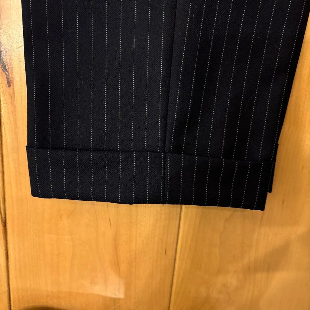 [Regular price: approximately 120,000 yen] SOVEREIGN striped suit navy size 42