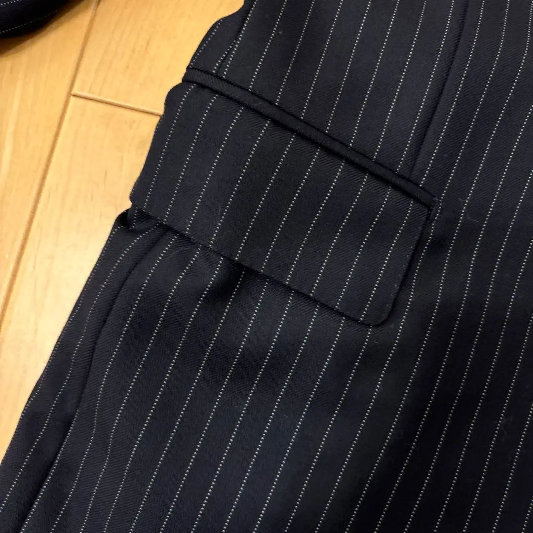 [Regular price: approximately 120,000 yen] SOVEREIGN striped suit navy size 42