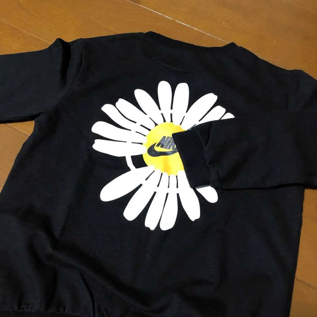 Sports brand logo ✖️ Flower pattern sweatshirts up and down set Black setup Korean products