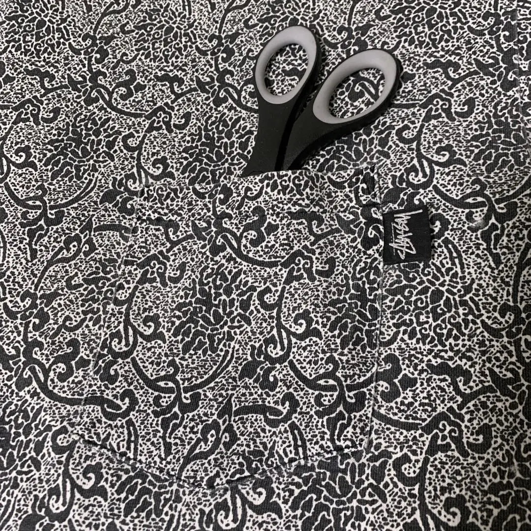 [Museum class/phantom class] 80S OLD STUSSY Total pattern T -shirt Paisley pattern