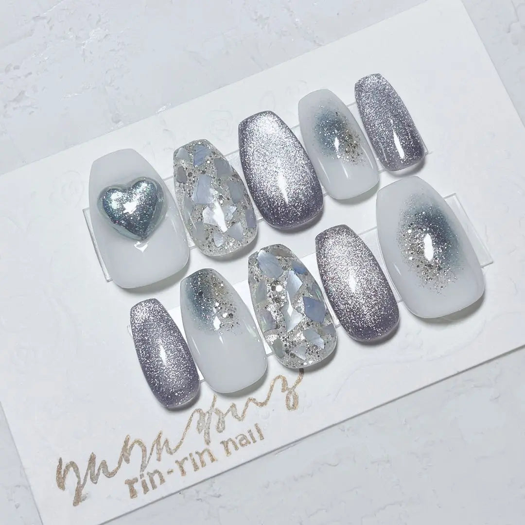 Dull Blue Nuance Magnet Nails Winter Girly Heart Glitter Shell | くすみブルーニュアンスマグネットネイル 冬 ガーリー ハート ラメ シェル