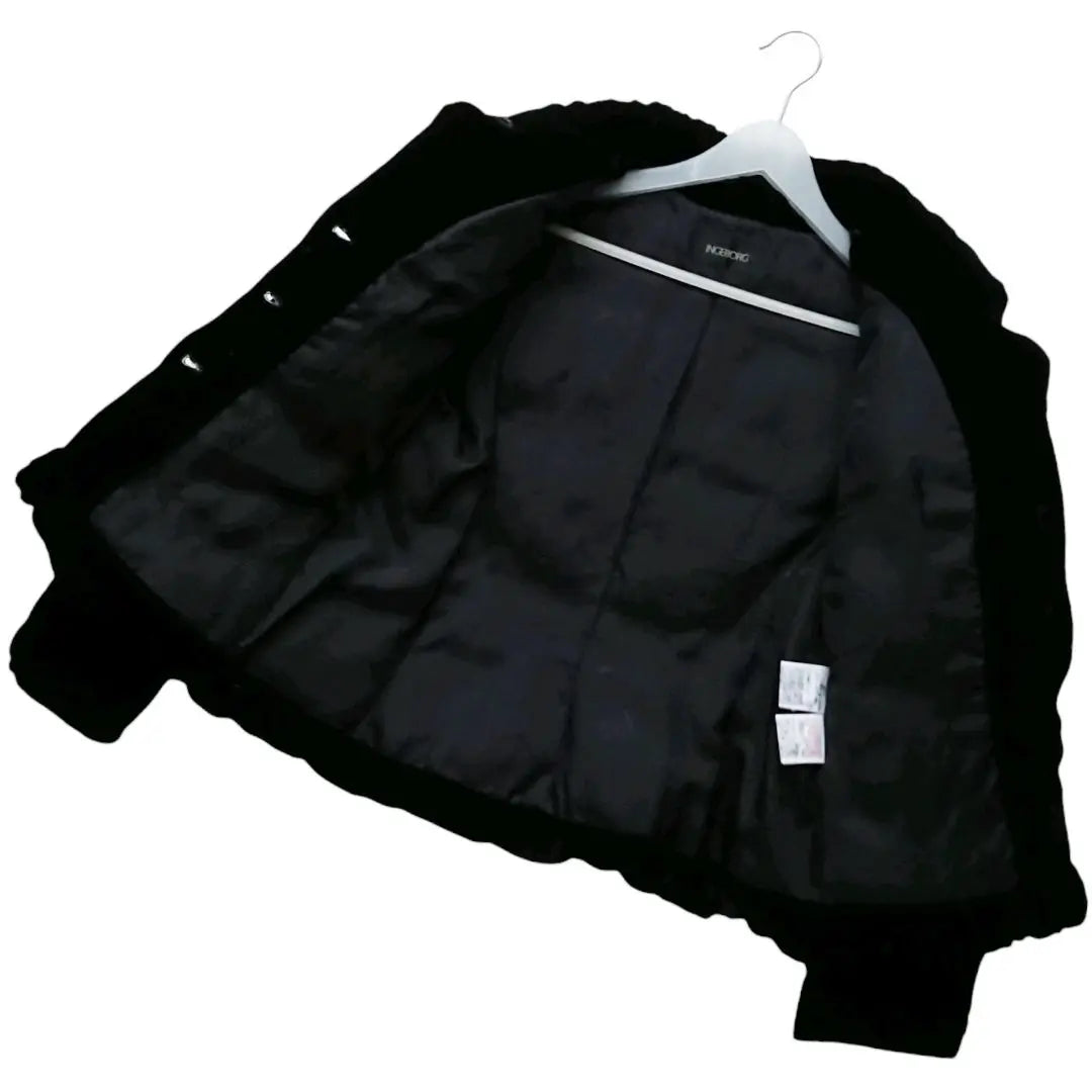 Chaqueta de plumón de terciopelo Ingeborg en perfecto estado, color negro y negro