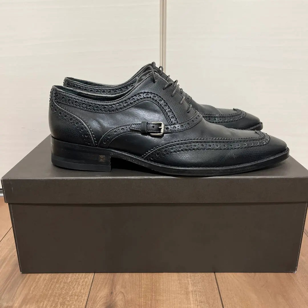 LOUIS VUITTON Wing tips, high-quality leather shoes, black