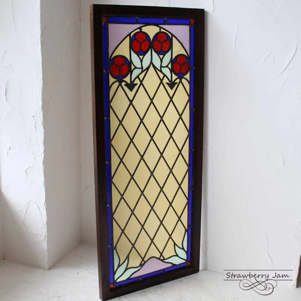 L3306-143 British antique stained glass stained window frame UK