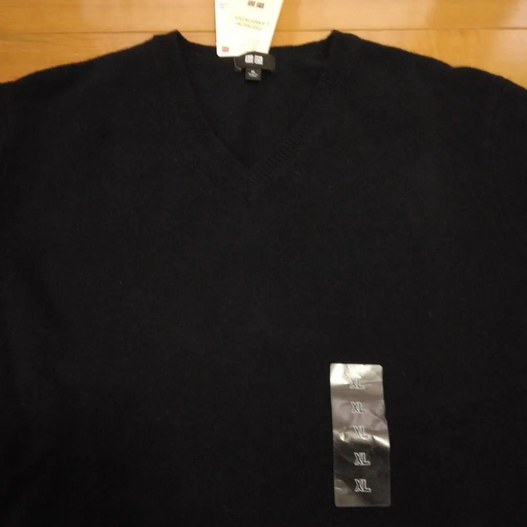 Jersey de cuello en V para hombre de UNIQLO, talla XL