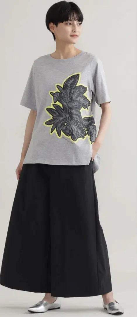 Price reduced botanical motif printed T-shirt L | お値下げ　ボタニカルモチーフプリントTシャツ　Ｌ