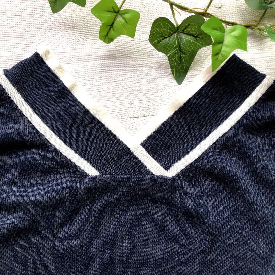 [New] Cecil McBee Bicolor Knit Top Navy Size M Women's Clothing