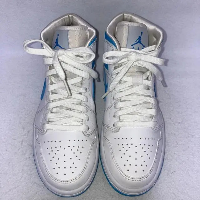 Air Jordan 1 MID White Light Blue UNC size 6.5 23.5cm