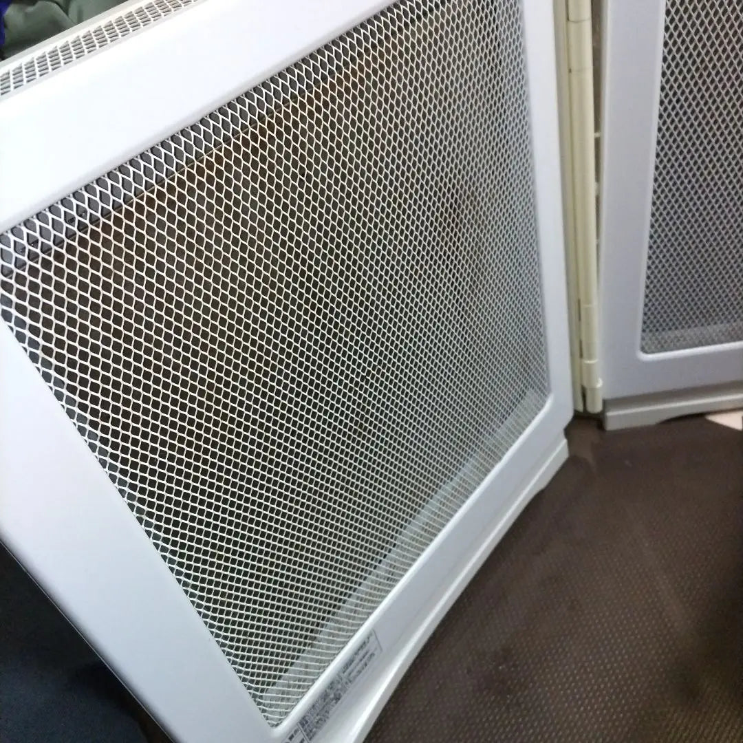 ★Damage★ Open/close type far infrared panel heater EPH120 Toyotomi | ★訳あり★　開閉式 遠赤外線パネルヒーター　EPH120 トヨトミ