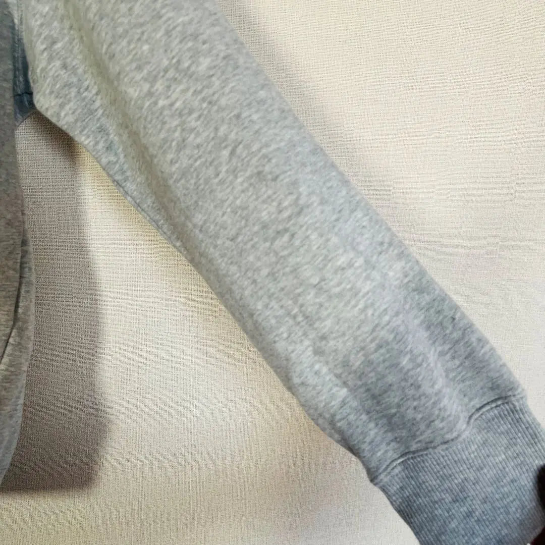 Hermosos productos UNIQLO Ultra Rast Retch Sweat Trainer 150㎝ Gris