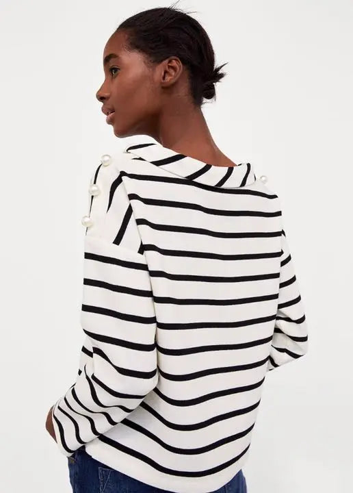 New ZARA ZARA long-sleeved striped top with pearl