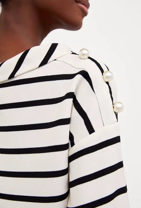 New ZARA ZARA long-sleeved striped top with pearl