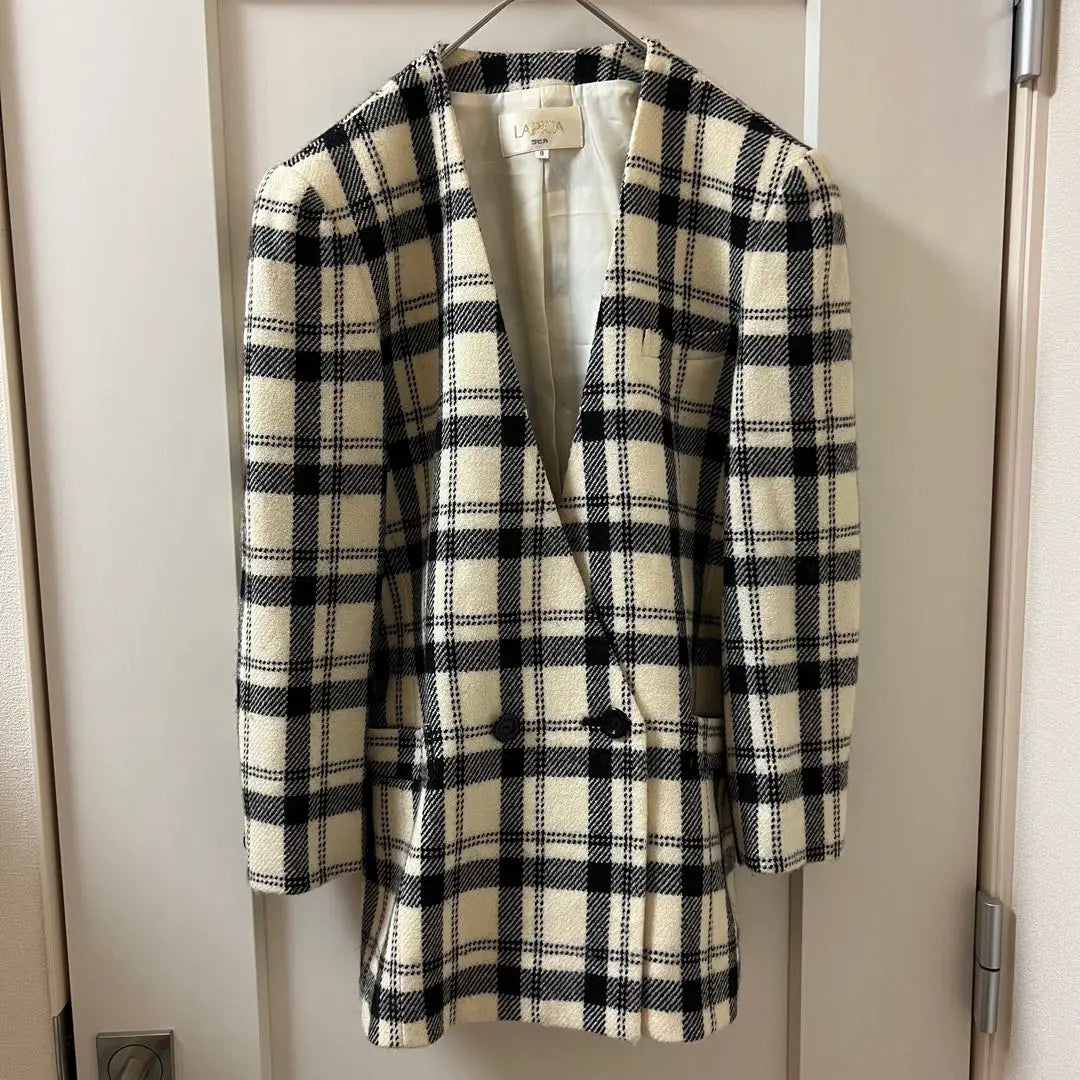 [LAPICA] LAPICA Check Pattern Tailored Jacket Size M, Beautiful Condition