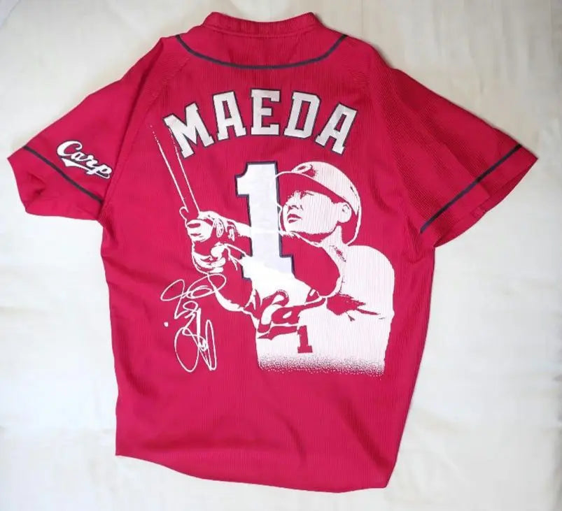 Maeda Tomonori (formerly Hiroshima Carp) Retirement commemoration L size (decorated in the living room)