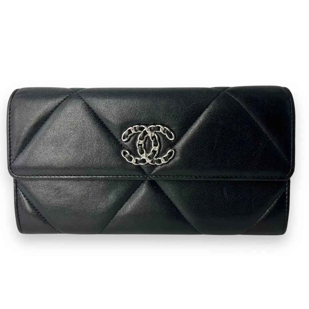 Polo belleza ■ Chanel 19 Disnefu Matrasse Lam Skin Flap Long Wallet | 極美品■シャネル 19 ディズヌフ マトラッセ ラムスキン フラップ 長財布