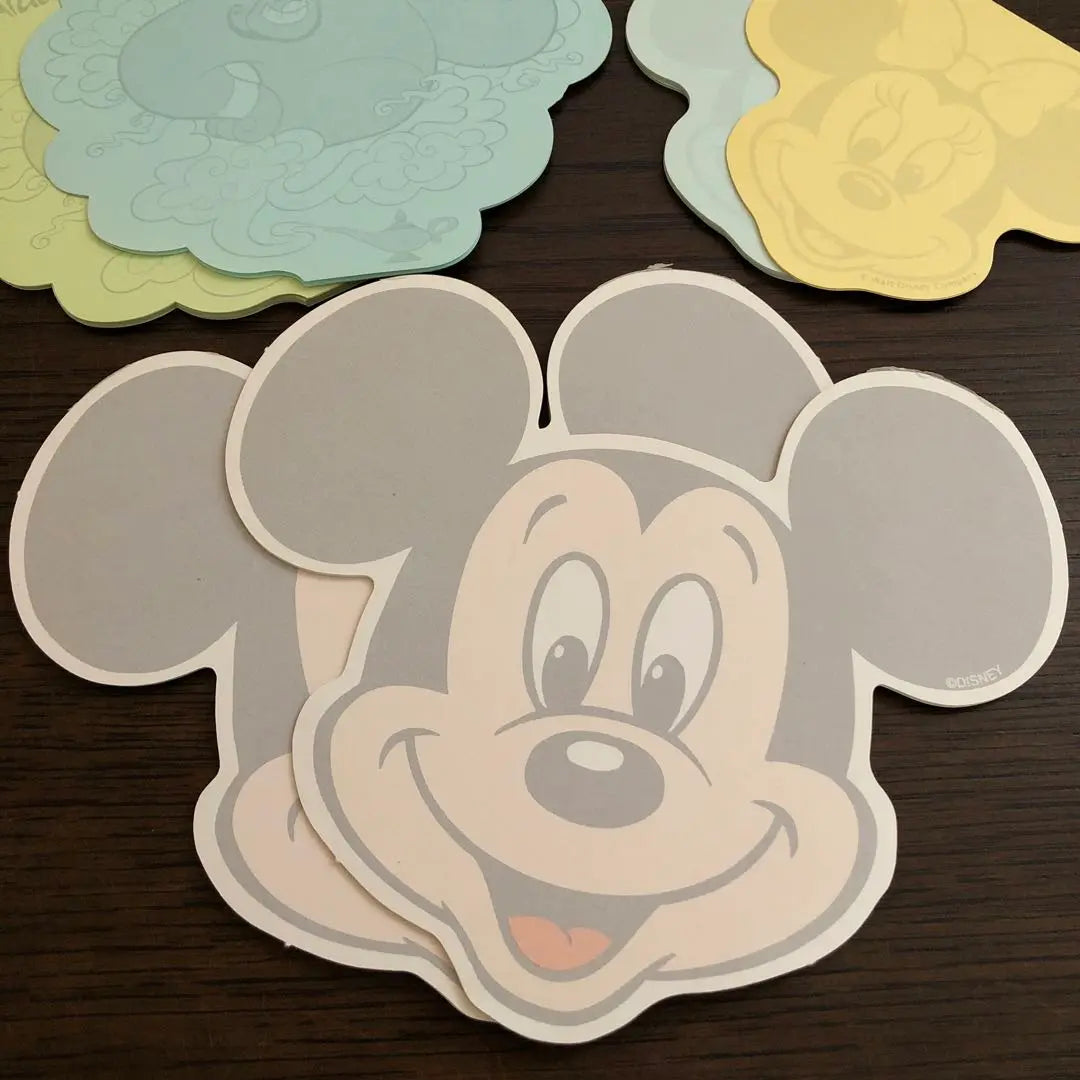 Notas retro troqueladas de Disney Mickey Minnie Aladdin