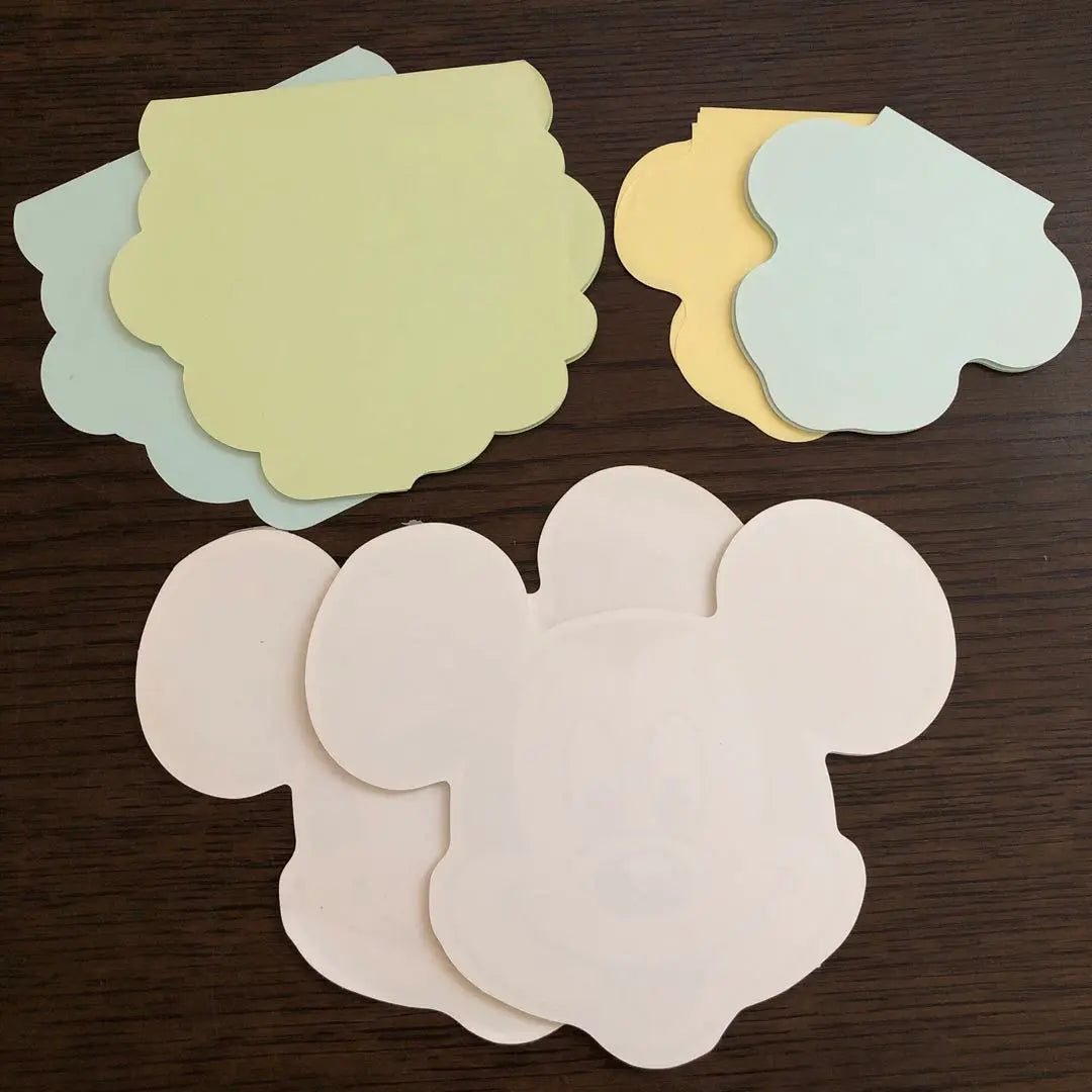 Notas retro troqueladas de Disney Mickey Minnie Aladdin