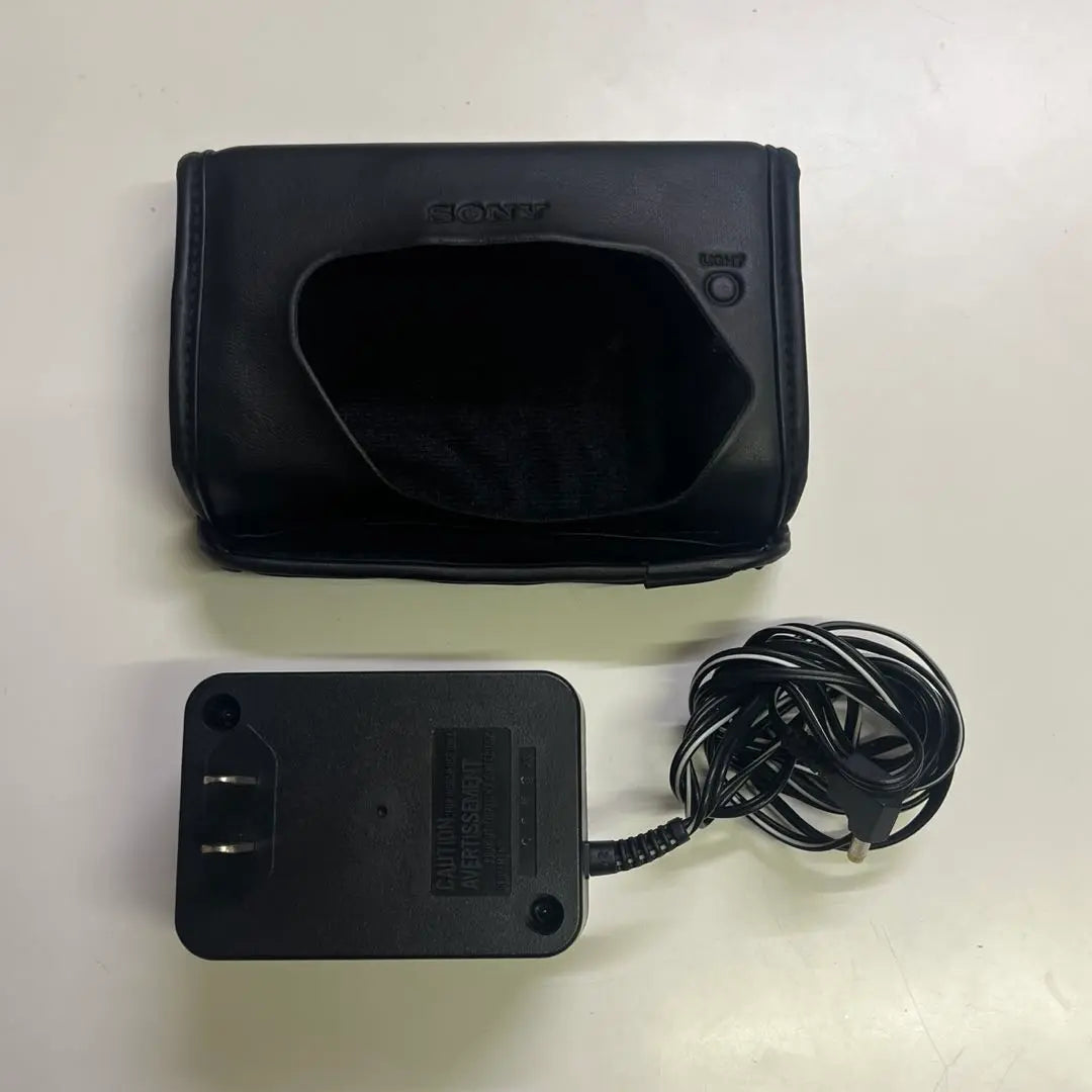 [Only check for power] [Rare] SONY DAT Walkman TCD-D8