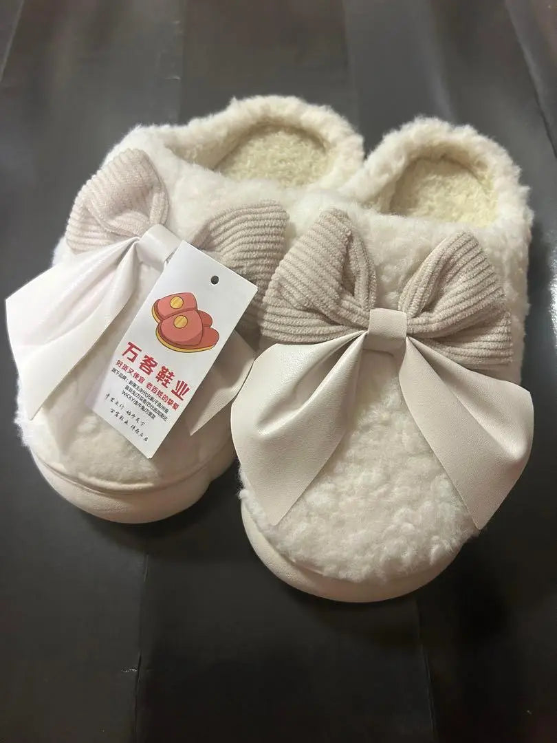 Room shoes, fluffy slippers, beige, 22-23cm, ribbon