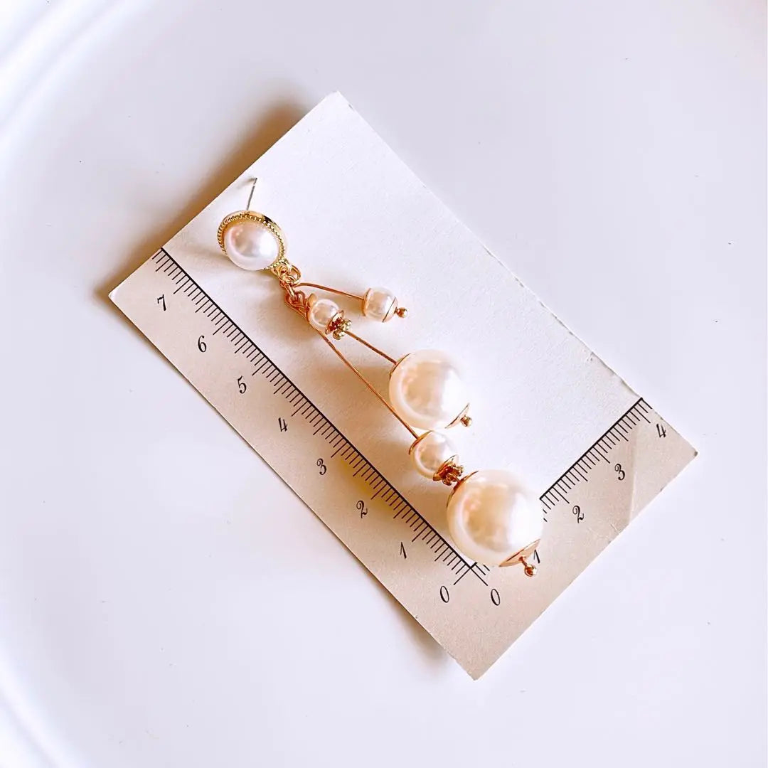 Fashionable, pearl, gorgeous, high-looking, women's handmade earrings