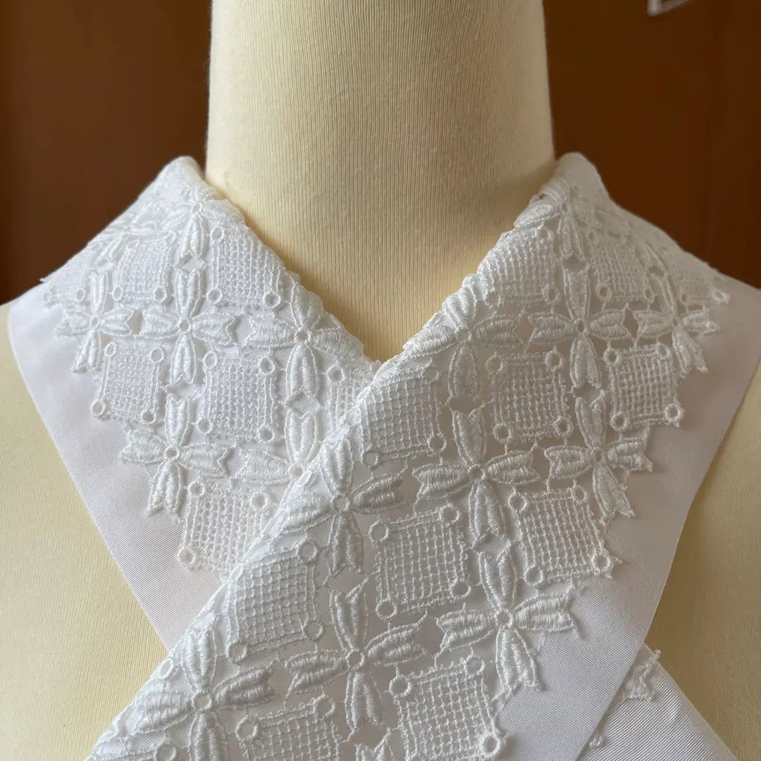 sarasa de sarasa lace half collar