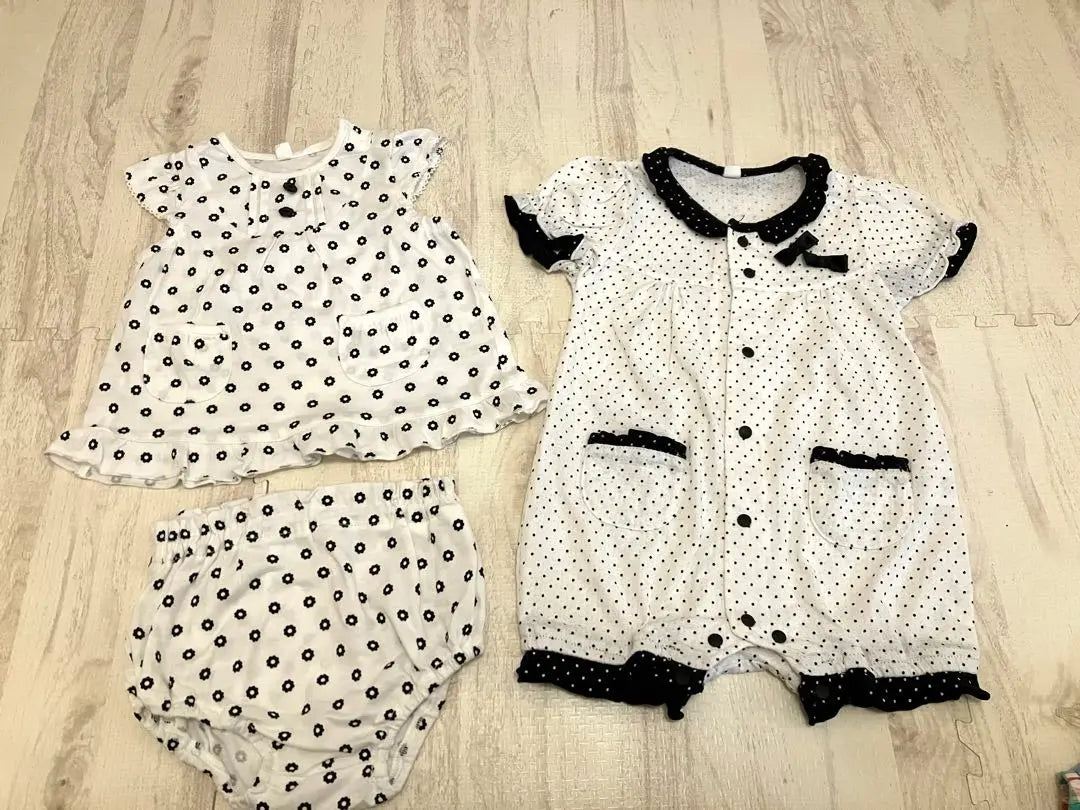 Baby clothes 3 -piece set black and white polka dots