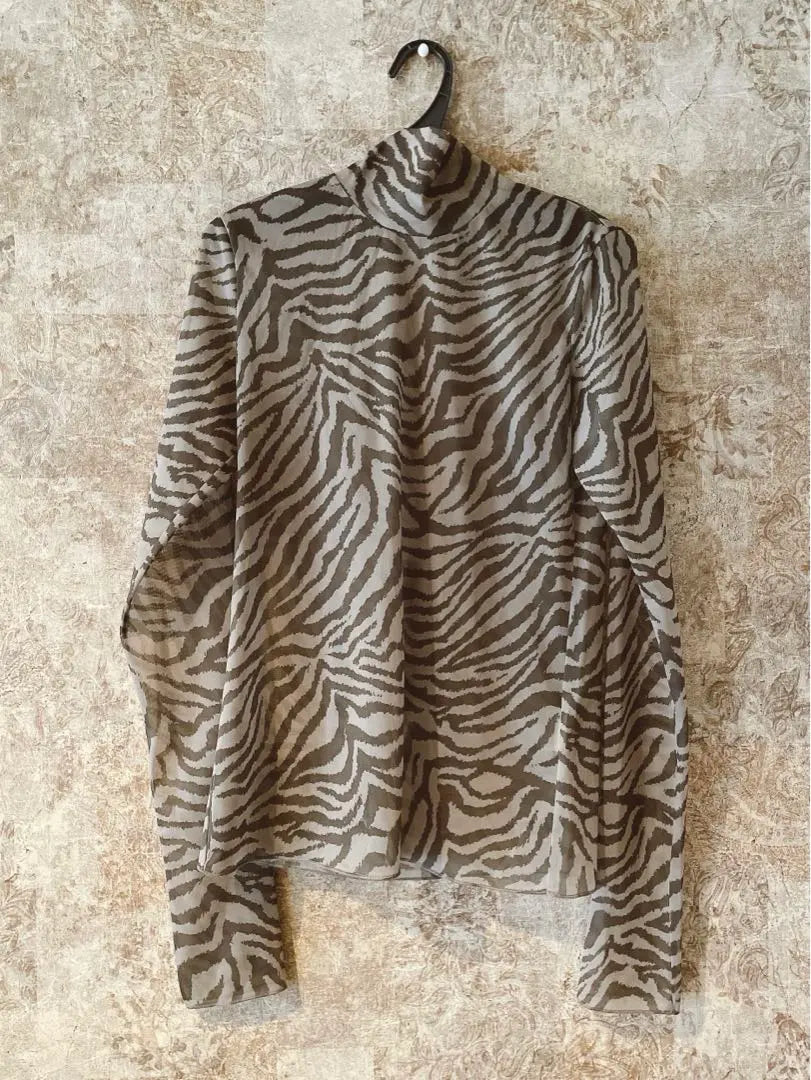 Zebra Print Turtle Neck Tops 36 size