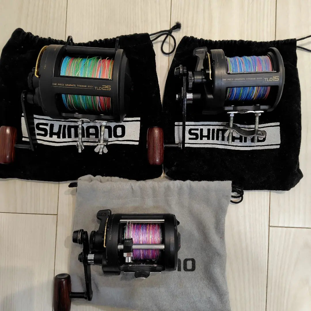 Shimano Triton 3 piece set TLD3000L.TLD -15, TLD-25