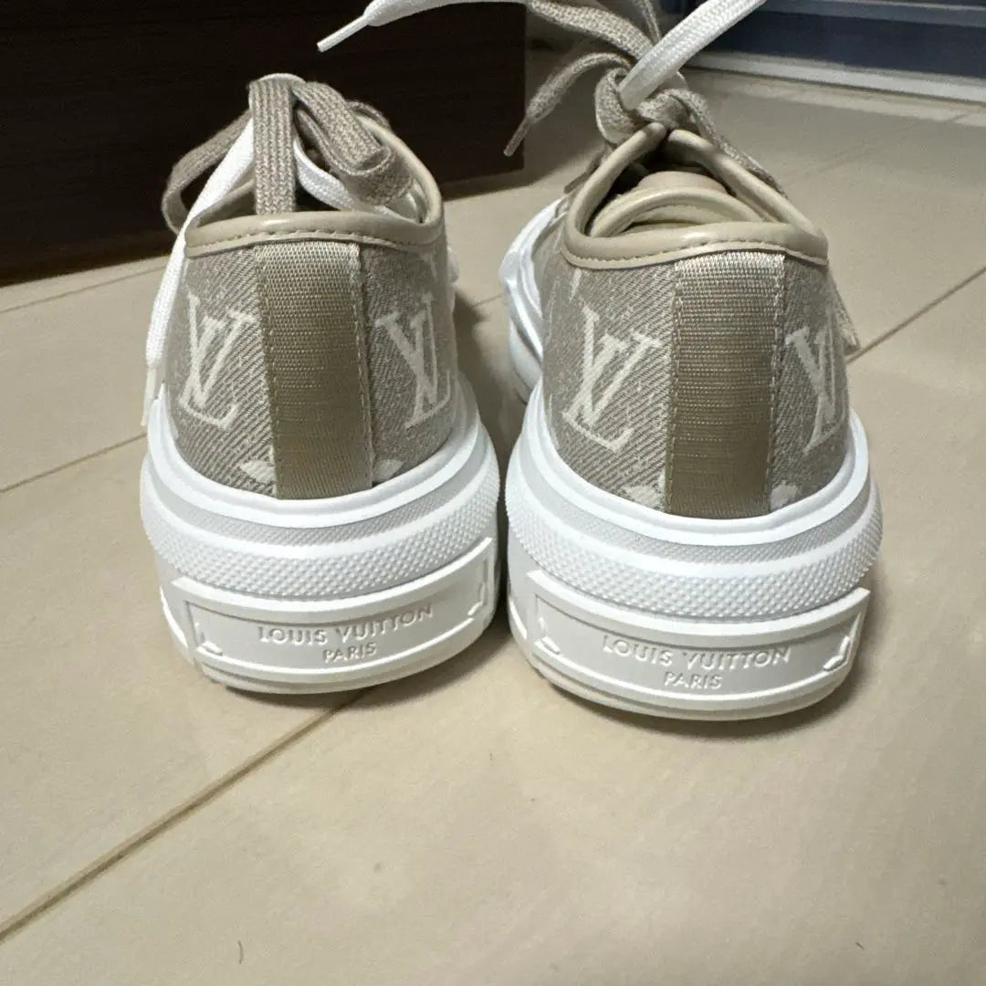 Brand new, unused Louis Vuitton LV Squadline Monogram Thick Sole Sneakers