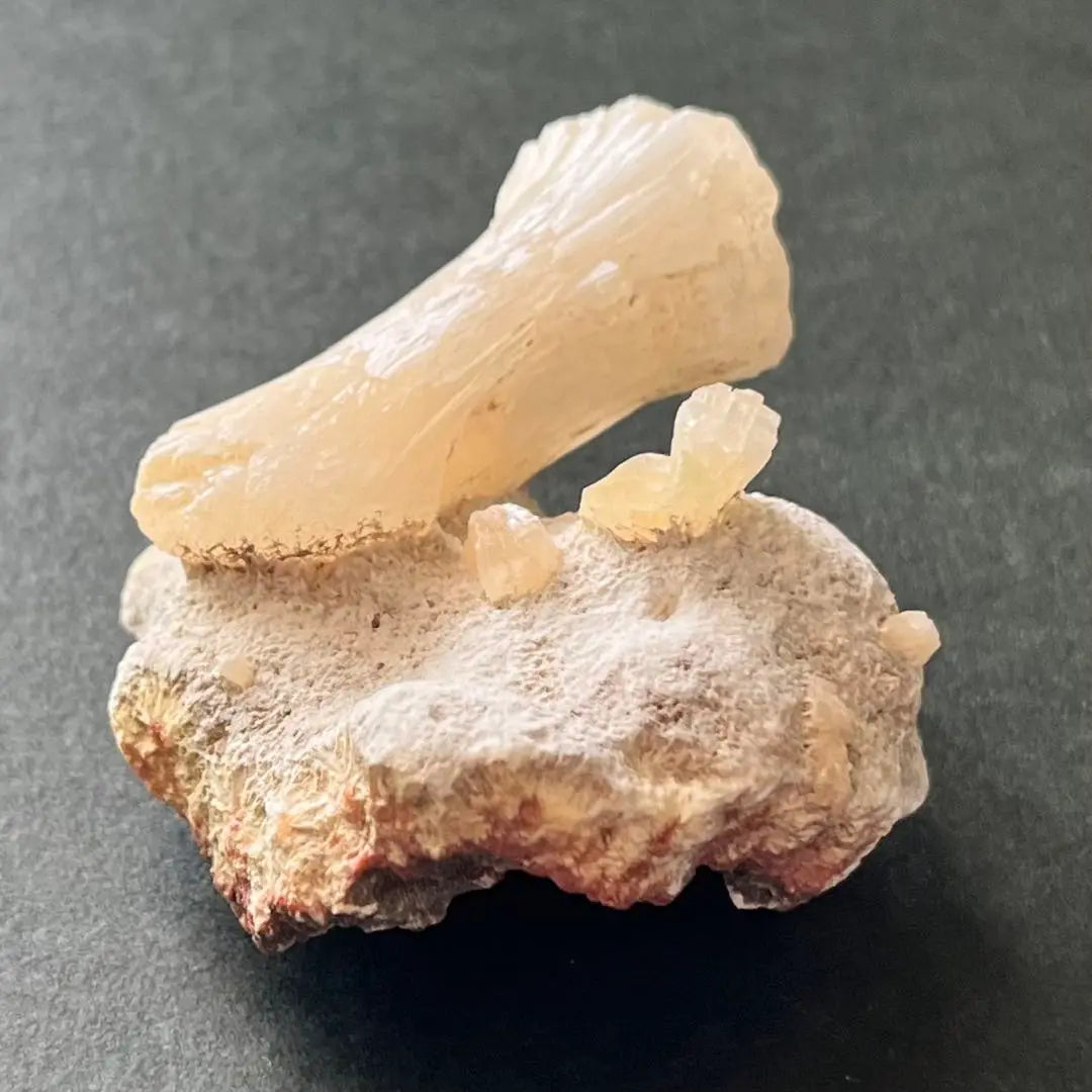 Natural stone, raw stone, still bite, 35g power stone