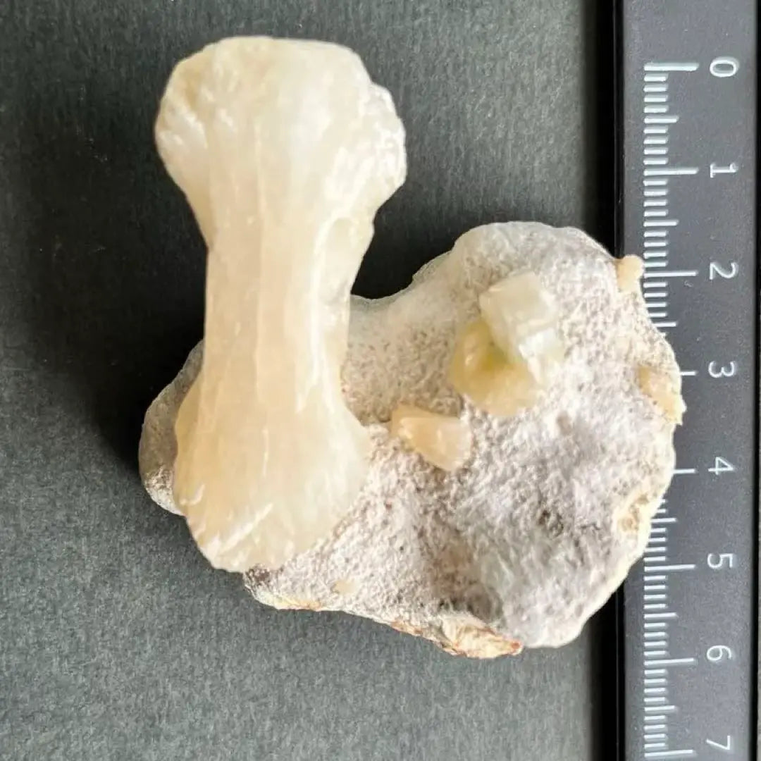 Natural stone, raw stone, still bite, 35g power stone