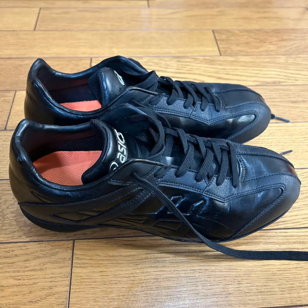 ASICS Black Spiked Shoes Low Cut