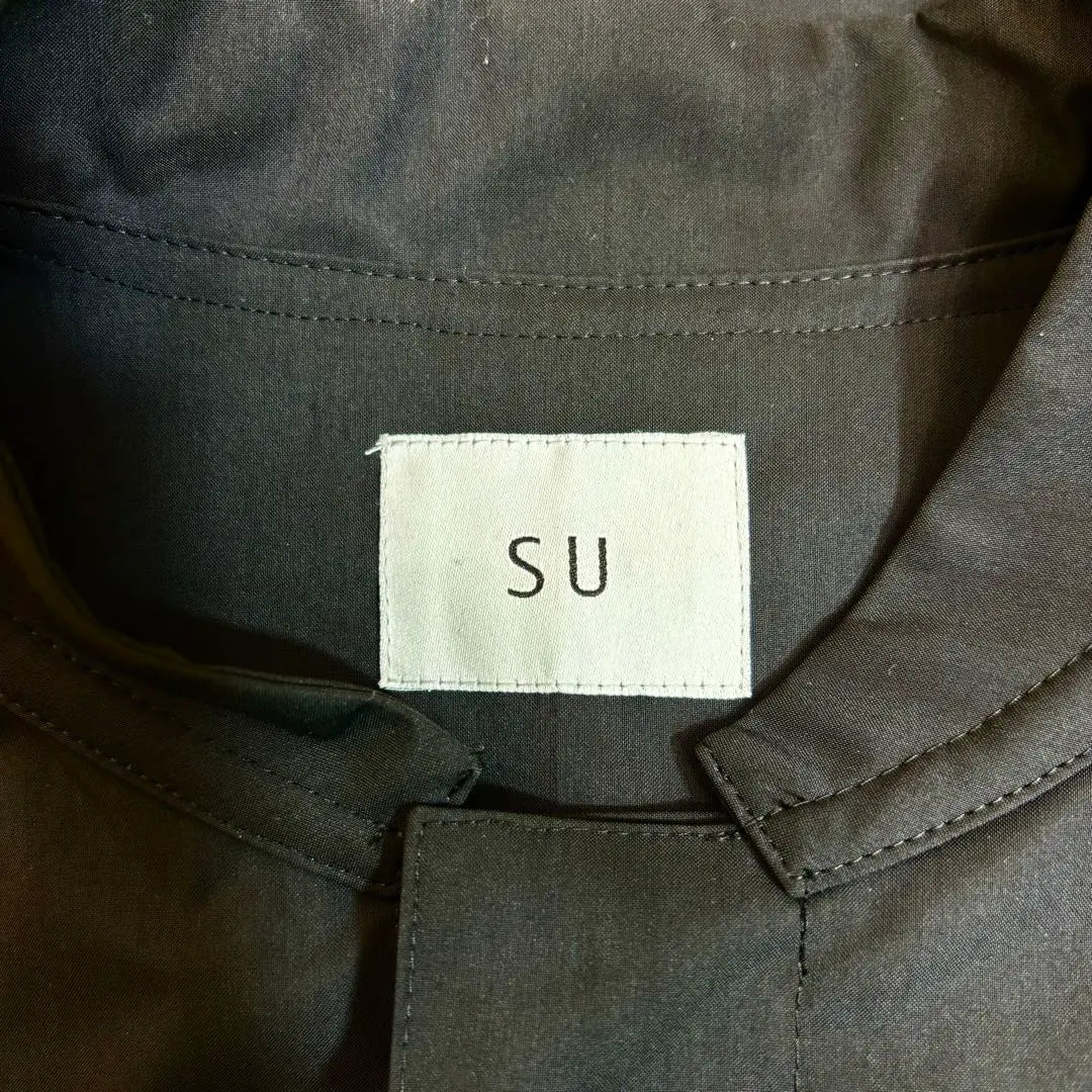 【SU】 Chaqueta con cordón