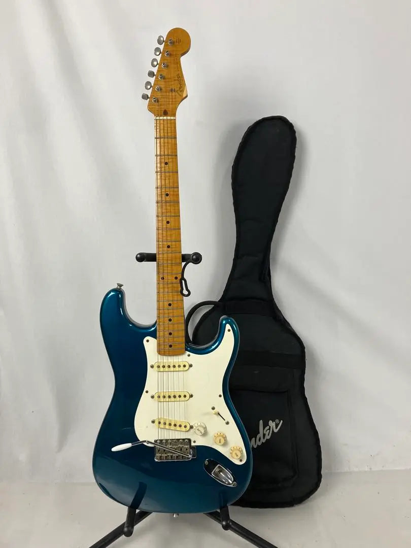 □ Fender STRATOCASTER Metallic Blue Made in 1994